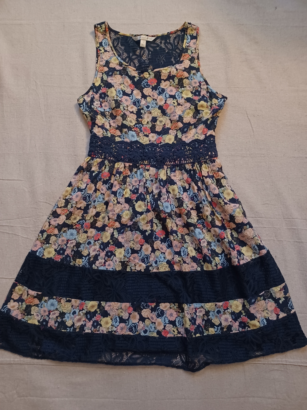 LC Lauren Conrad Navy Floral Lace Trim Dress Women's Size 2